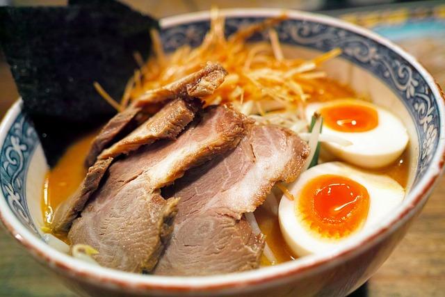 Ramen: nejlepší recept pro​ milovníky teplé a kořeněné jídlo