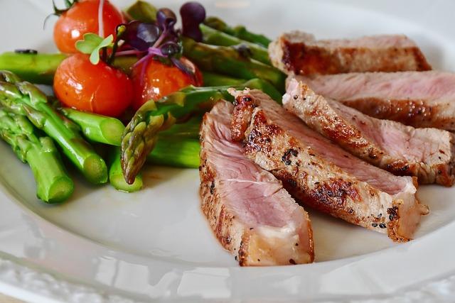 Low carb večeře: Recepty pro nízkosacharidovou stravu