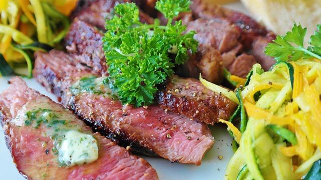 Jak udělat steak: Mistrovské tipy pro dokonalý steak z pánve!