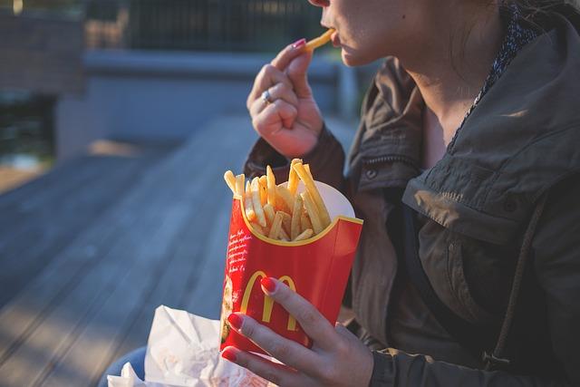 McDonald Bez Lepku: Jak Si Užít Fast Food a Zůstat Zdravý