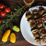 Kuřecí Špízy Satay s Kešu Omáčkou: Paleo Večeře Plná Exotiky!