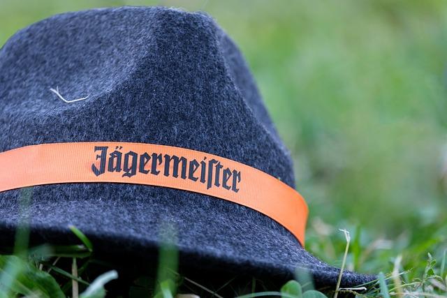 Jagermeister a Lepkem: Co Obsahuje Tento Likér?